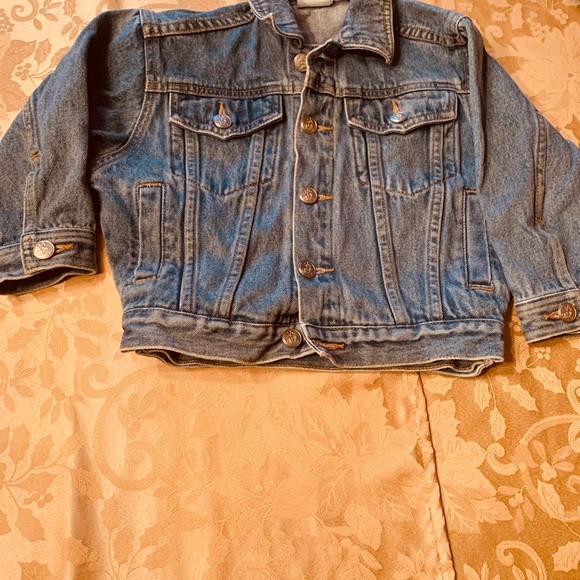 Kid’s Disney denim jacket - Picture 2 of 3